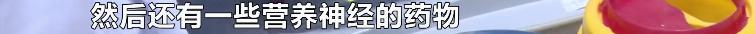 DƬ